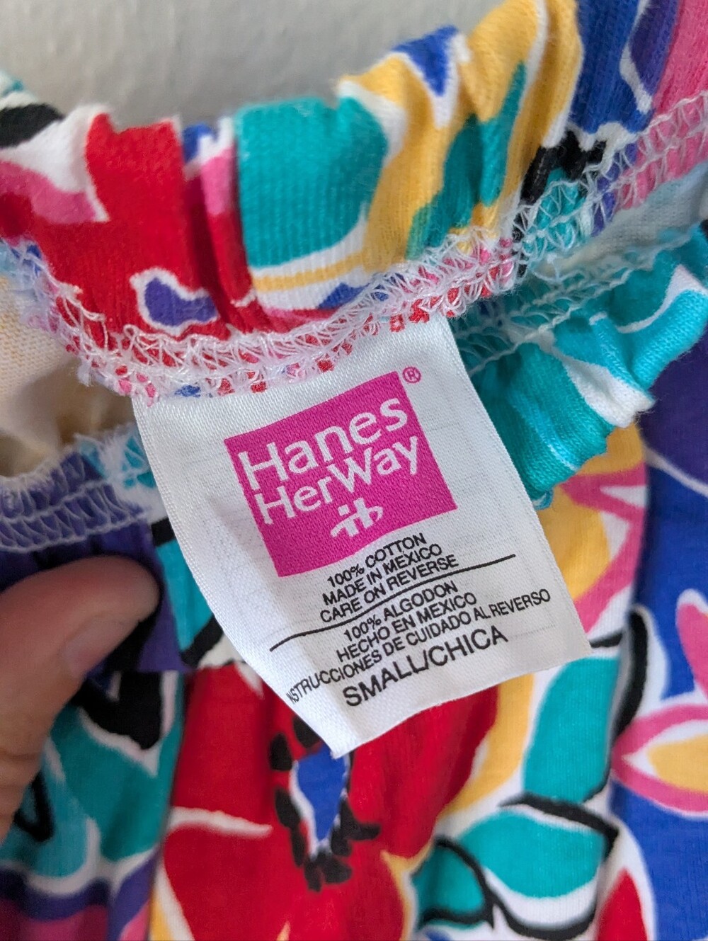 Vintage 90s Hanes Her Way Floral Shorts High Waist Cotton Pull On Small - Picture 3 of 4